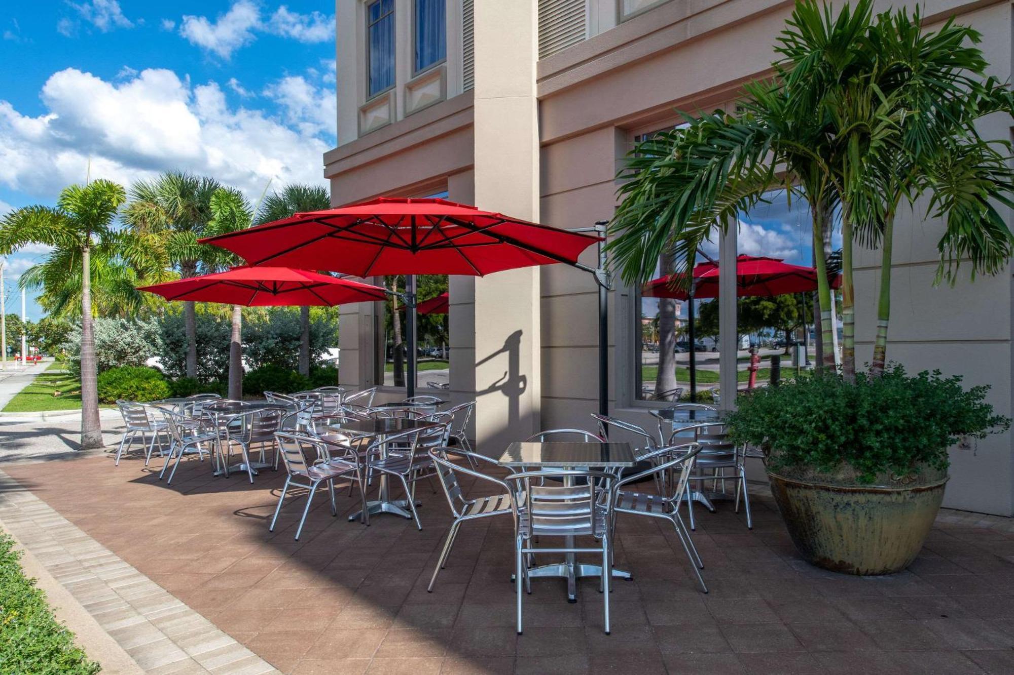 Wyvern Hotel, Ascend Hotel Collection Punta Gorda Bagian luar foto