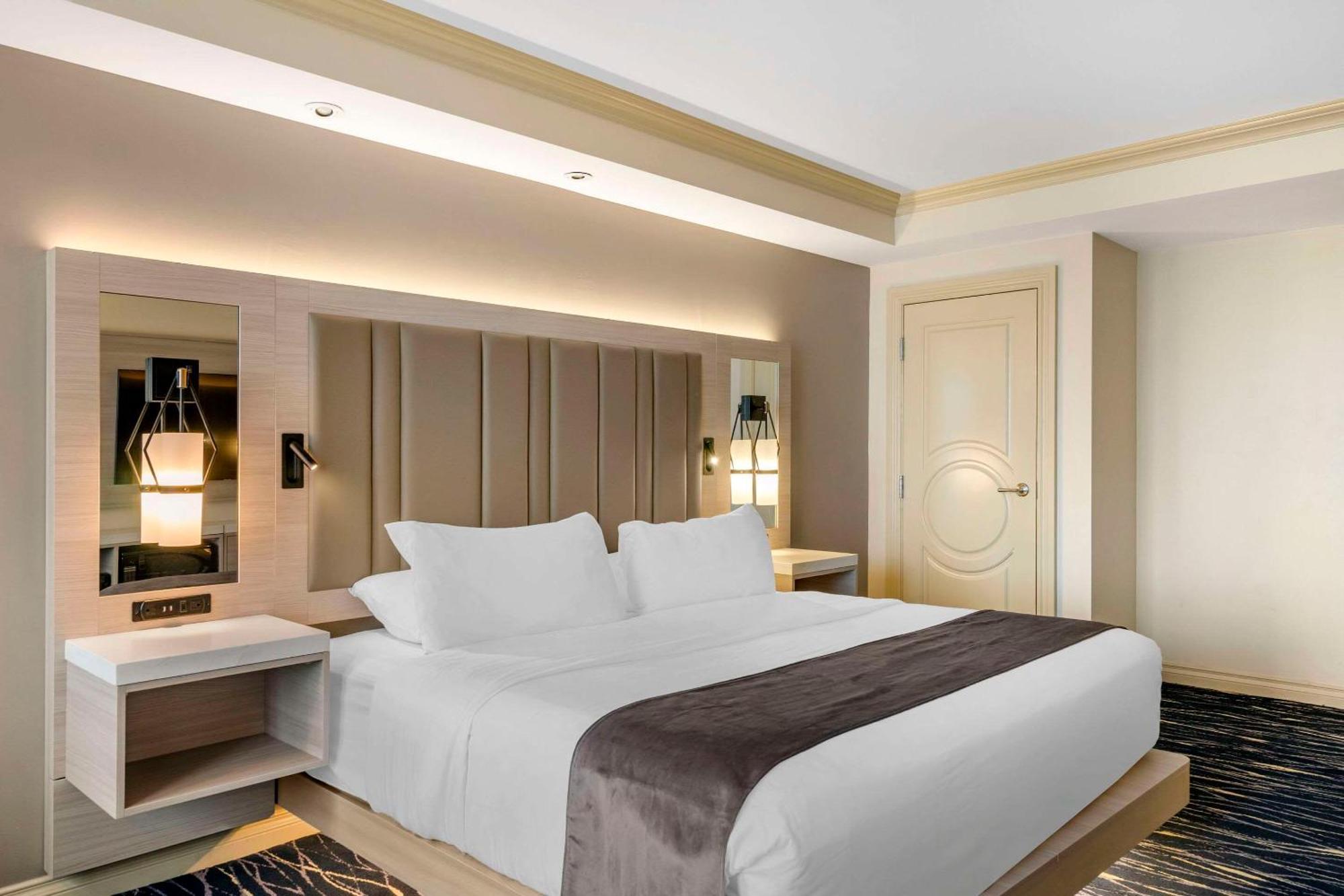 Wyvern Hotel, Ascend Hotel Collection Punta Gorda Bagian luar foto